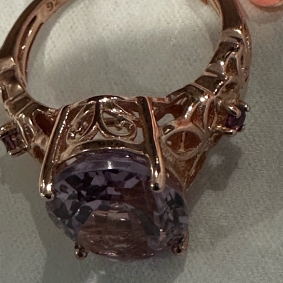 Vintage rose gold over sterling silver ring-large purple gemstone - Picture 5 of 16